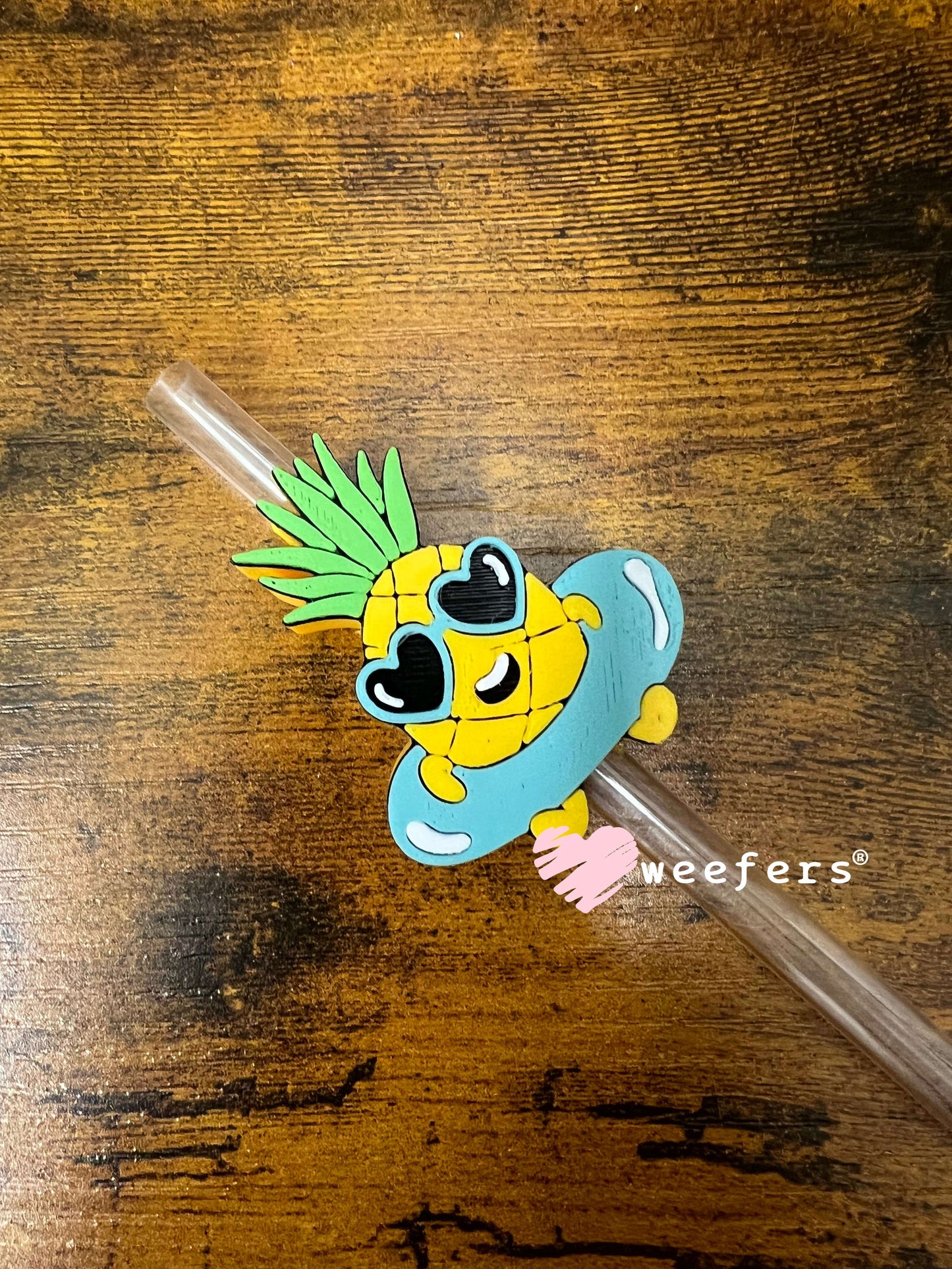 Straw Topper Buddy - Cool Pool Pineapple (Fits both 8mm and 10mm straws) Weefers