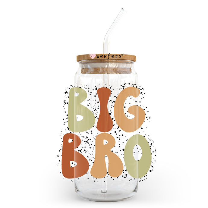 a glass jar with a straw in it that says big broq