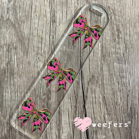 Pink Camo Bow UV DTF Decal Bookmark Weefers