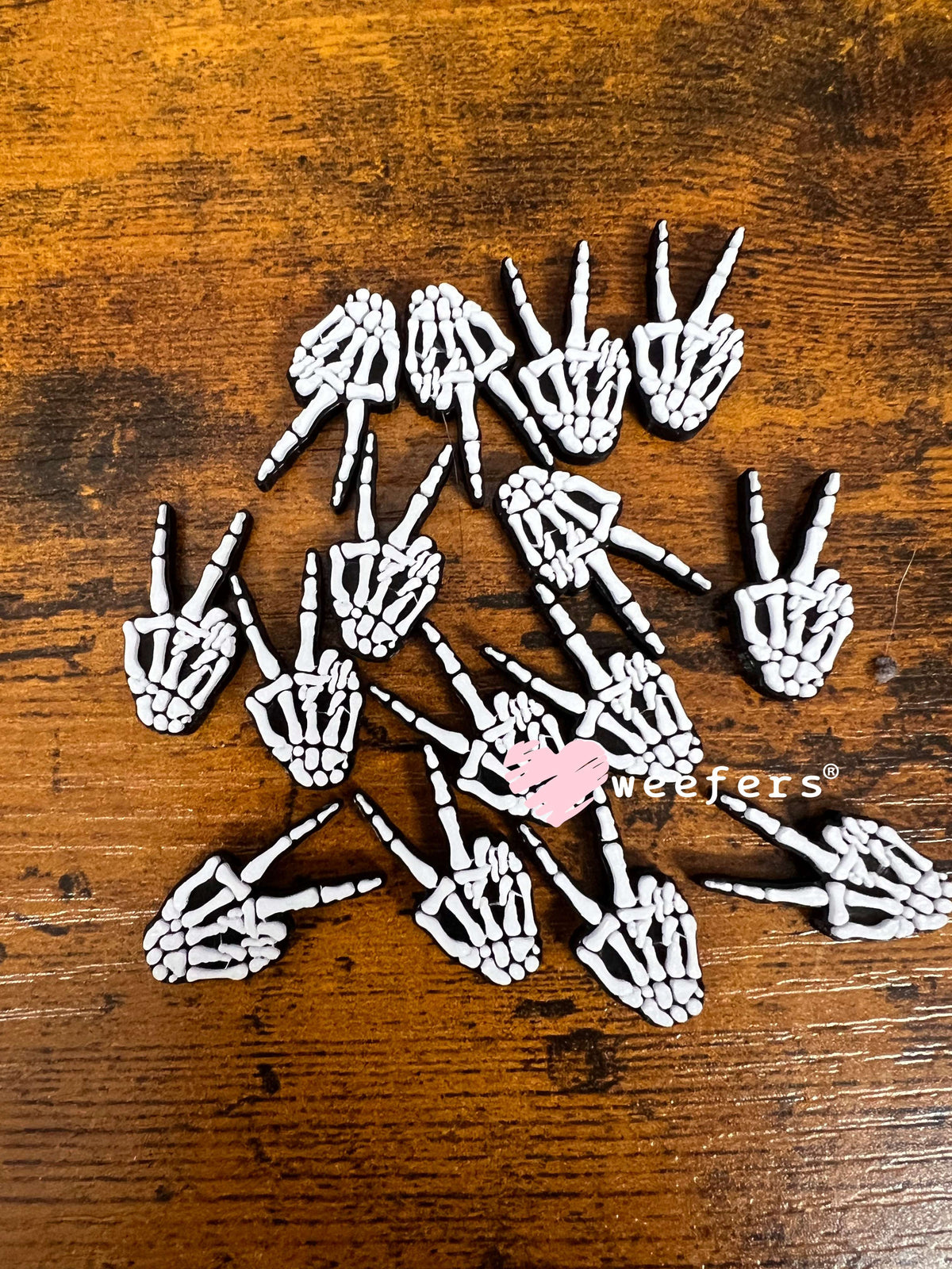 Skeleton Peace Sign Flat Back Lid Charms(5-Pack) - Black and White Weefers