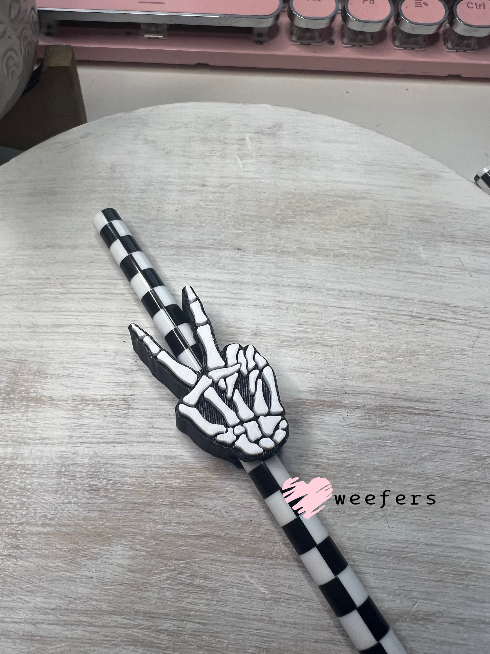 Skeleton Peace Sign Straw Topper Buddy Large Weefers