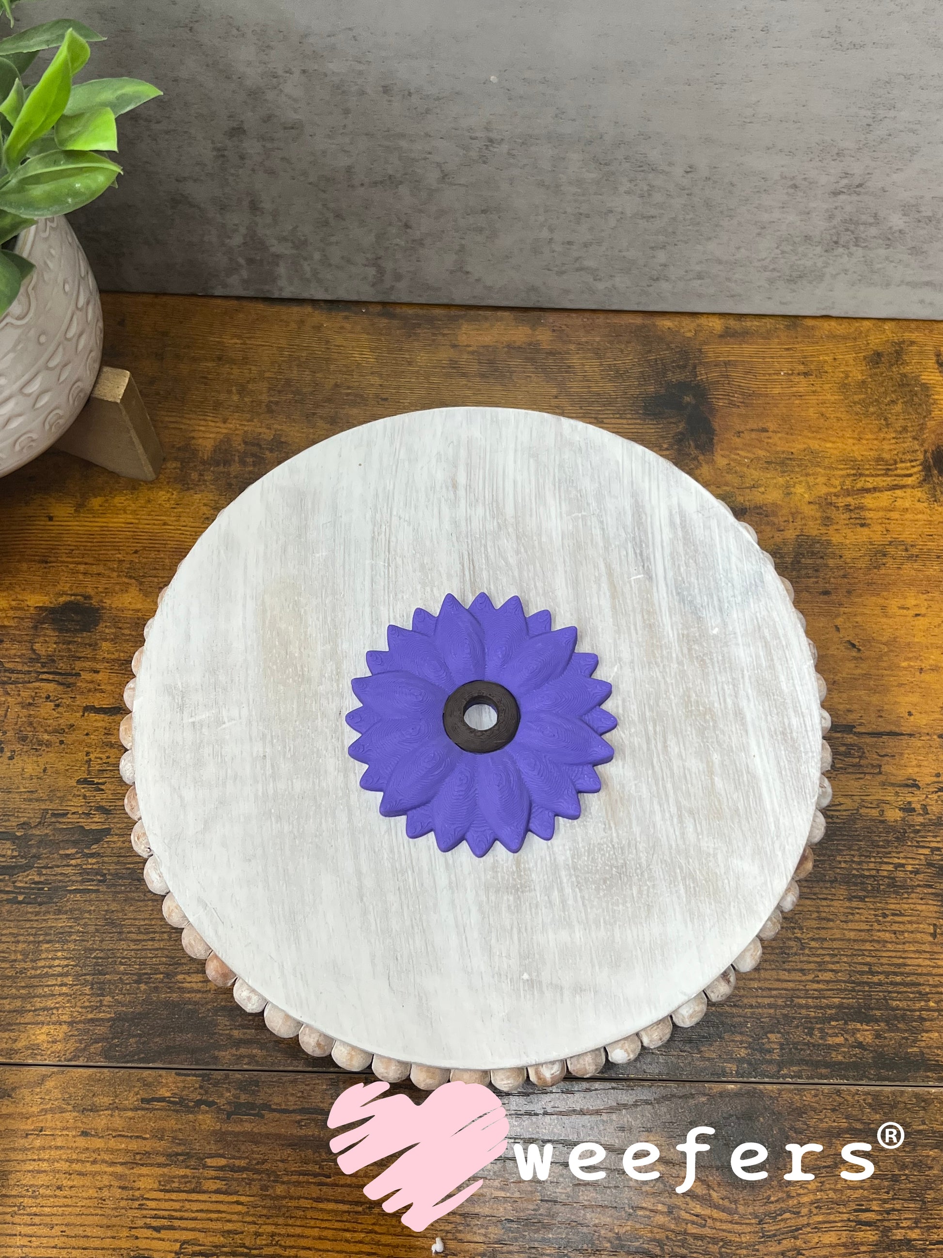 Lid Topper - Sunflower (Fits cups with a center hole) 8mm Purple Weefers