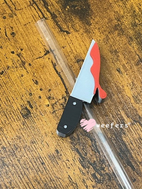 Fake Bloody Knife Straw Topper Buddy (Fits Both 8mm and 10mm Straws) Weefers